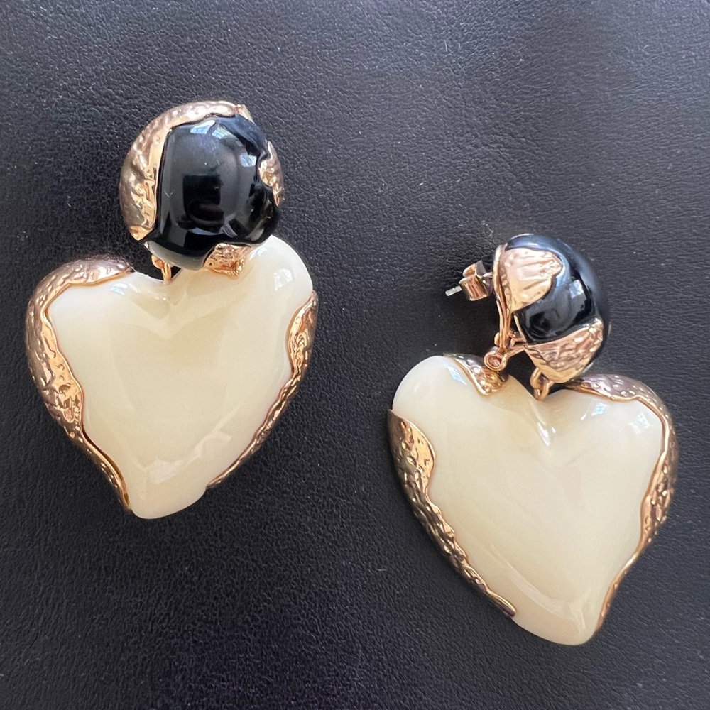 Zara Heart Earrings